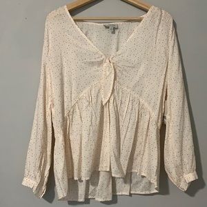 floral pattern Blouse. DISCOUNTED SHIPPING